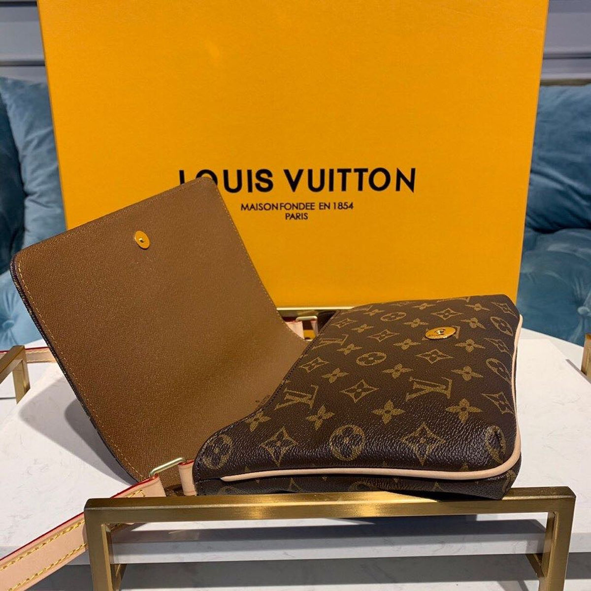 Louis Vuitton Musette Tango Shoulder Bag 26cm Monogram Canvas Spring/Summer Collection M51257, Brown – product image 9