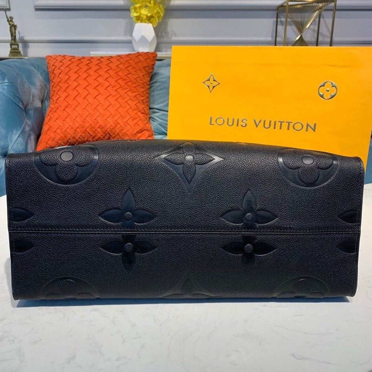Louis Vuitton OnTheGo Bag 42cm Monogram Empreinte Canvas Spring/Summer Collection M44570 Black – product image 5