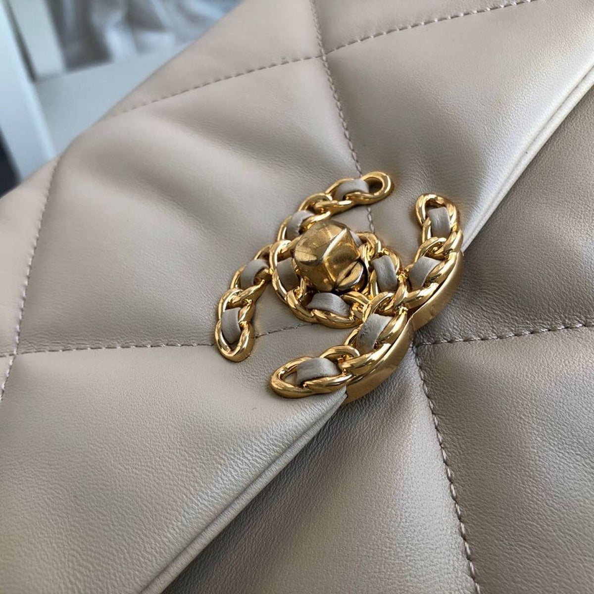 Chanel 19 Flap Bag 26cm Goatskin Leather Fall/Winter Act 1 Collection, Beige – product image 10