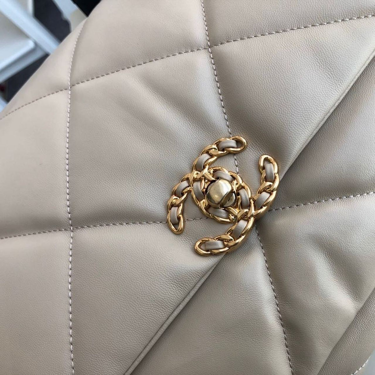Chanel 19 Flap Bag 36cm Goatskin Leather Fall/Winter Act 1 Collection, Beige – product image 10