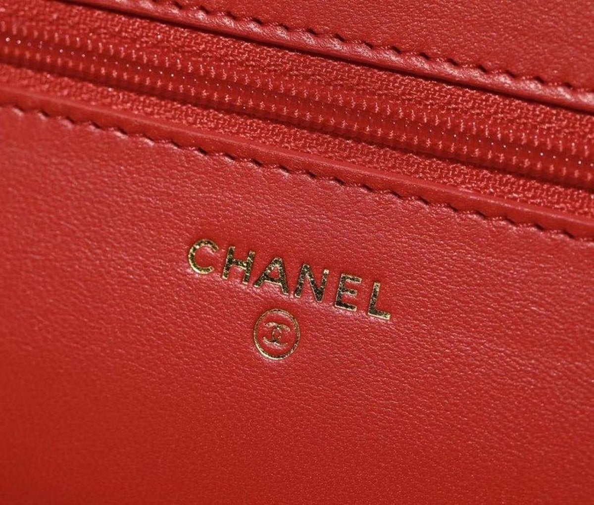 Chanel 19 WOC Flap Bag 20cm Goatskin Leather Spring/Summer Act 1 Collection, Red – product image 11