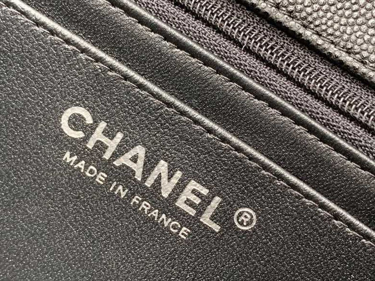 Chanel Classic Flap Bag 20cm Silver Hardware Caviar Leather Spring/Summer Collection Black – product image 10