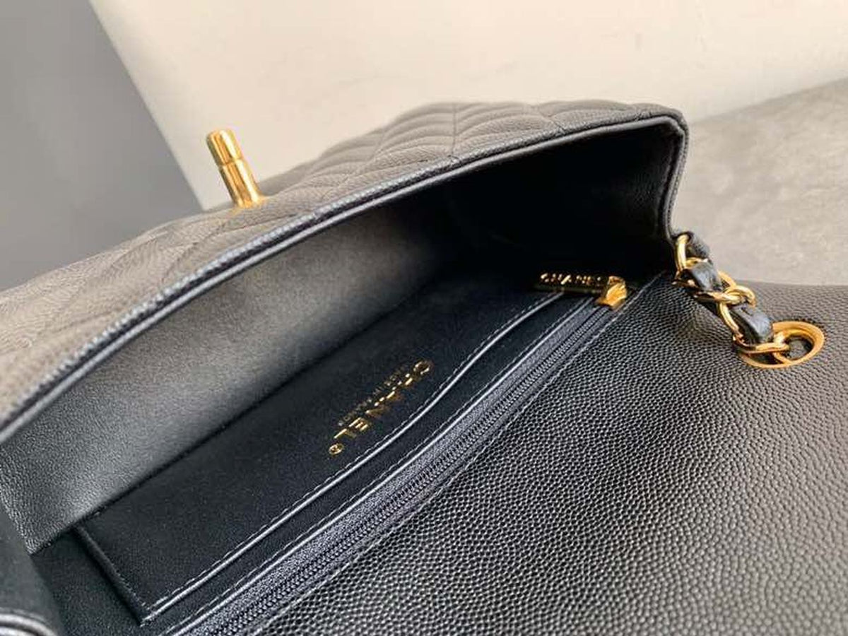 Chanel Classic Flap Bag 20cm Gold Hardware Caviar Leather Spring/Summer Collection Black – product image 10