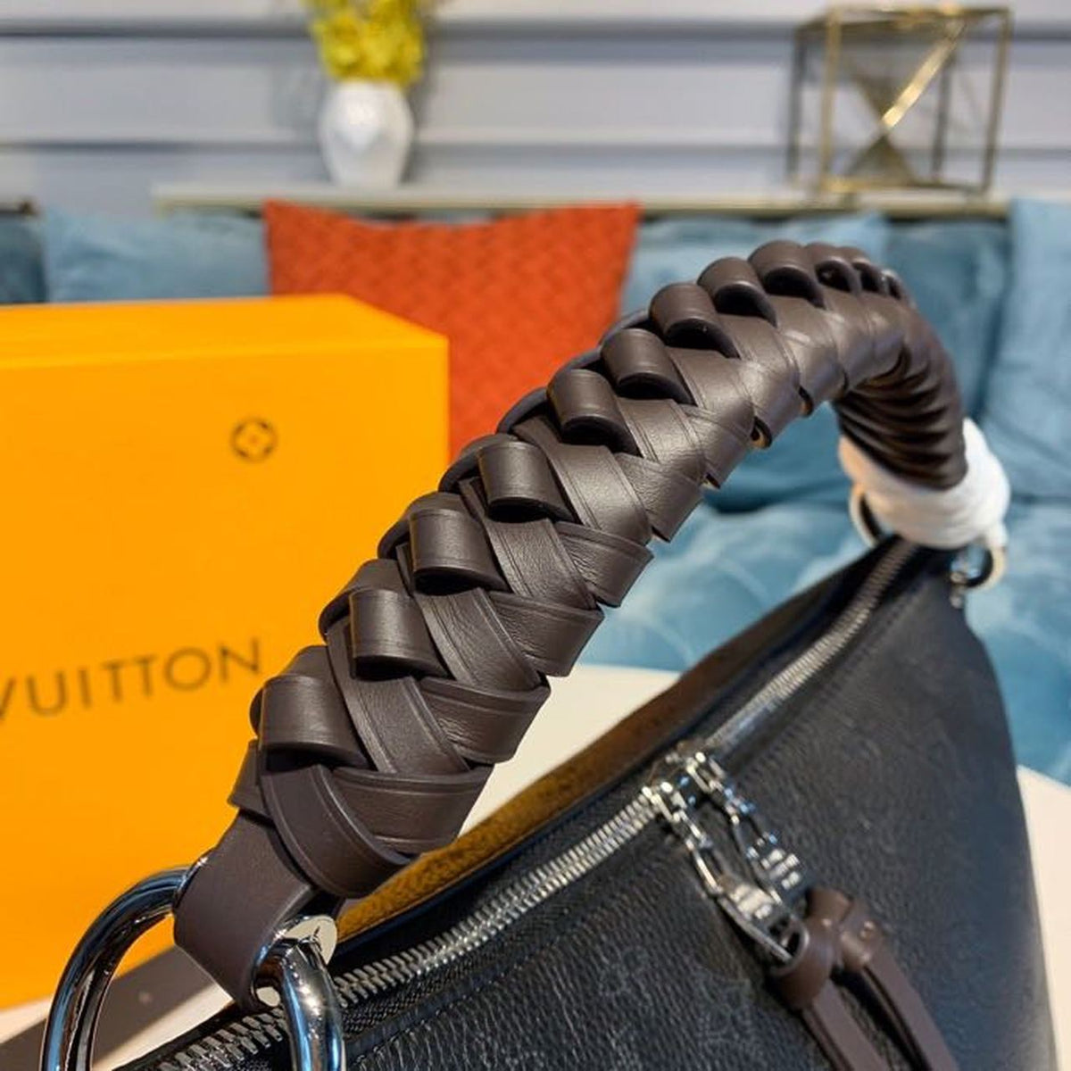 Louis Vuitton Beaubourg Woven Handle Tote Bag 32cm Mahina Calf Leather Canvas Spring/Summer Collection M56073, Noir –…
