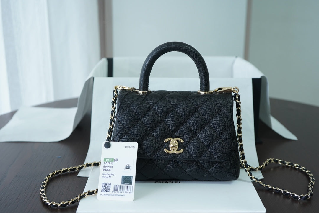 Chanel Classic Mini Flap Bag 19cm Black – product image 1