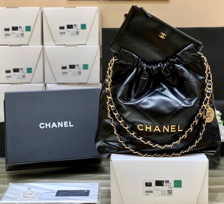 Chanel 22 Large Handbag 37cm Black – product image 9
