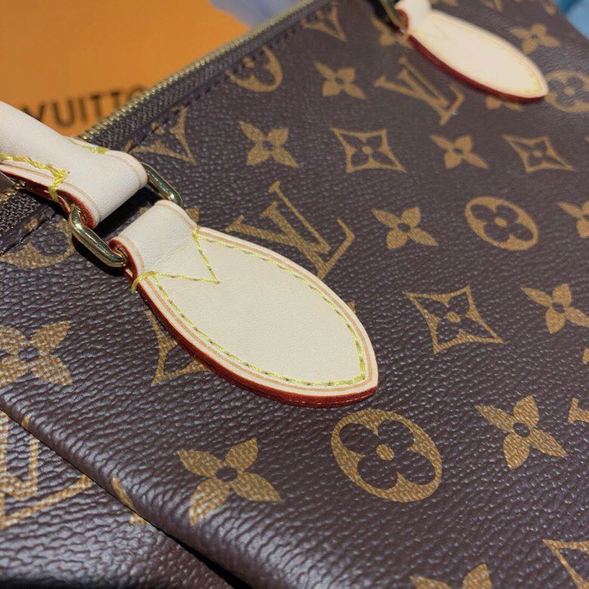 Turenne MM Bag 38cm Monogram Canvas Spring/Summer Collection M48814, Beige