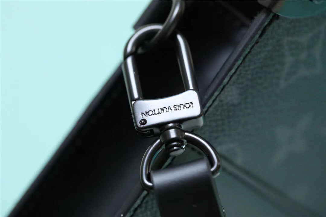 Louis Vuitton Trunk Pouch Monogram Eclipse Canvas Black For Men, Men’s Wallet 28cm LV M45937 – product image 9