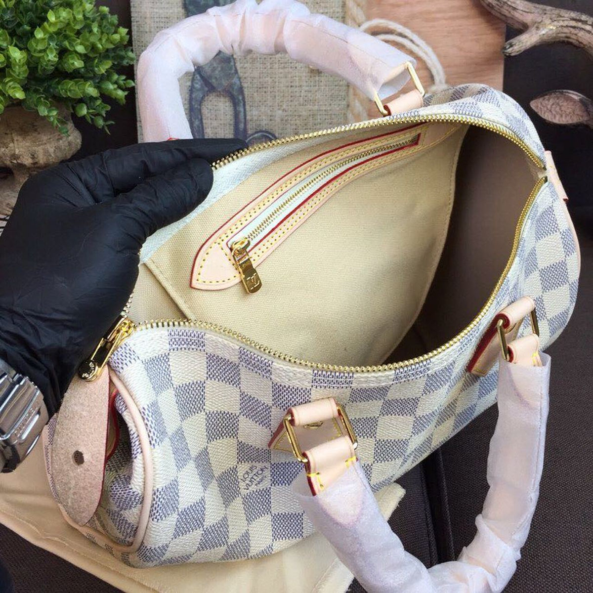 Louis Vuitton Speedy Bag 30cm Damier Azur Canvas Spring/Summer Collection N41370, White – product image 13