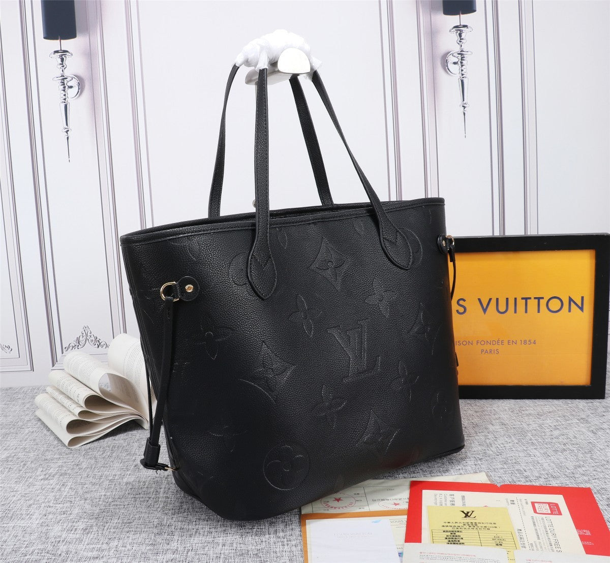 Louis vuittonNeverfull Monogram Empreinte 32cm/ Black – product image 9
