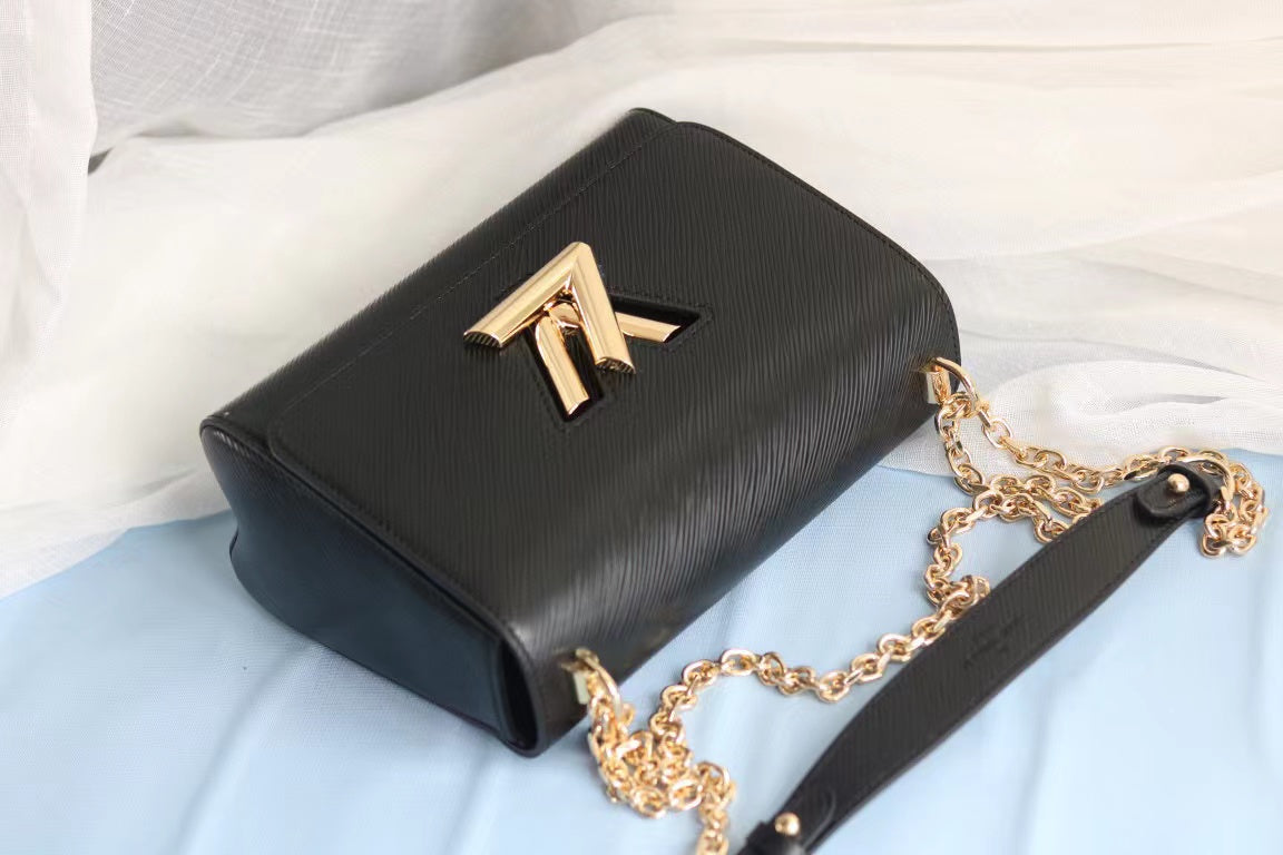 Louis Vuitton Twist PM 23cm Epi Canvas Spring/Summer Collection M54805, Black GHW – product image 5