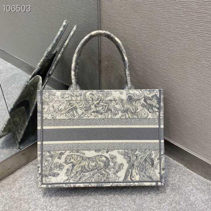 White Handle Bag 37cm