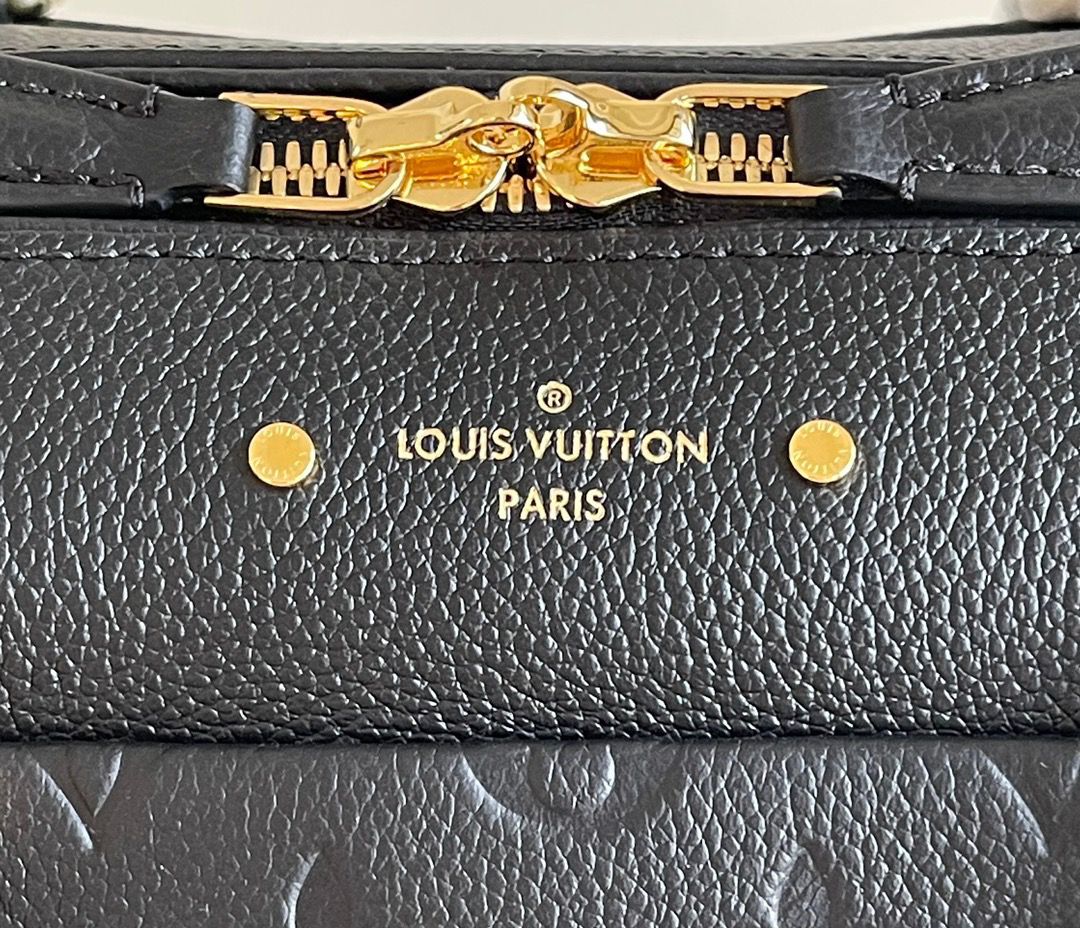 Louis Vuitton The Speedy Bandoulière 30cm Black – product image 5
