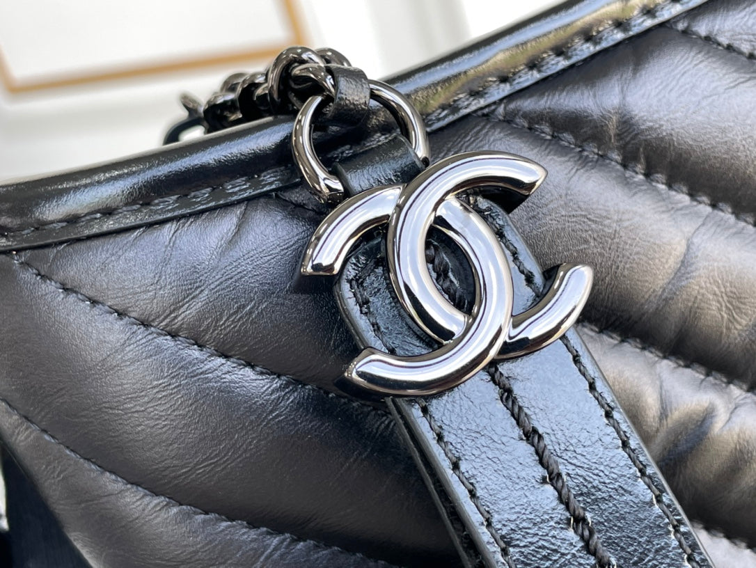 Chanel CO-CO Gabrielle Hobobag 20cm Black – product image 7