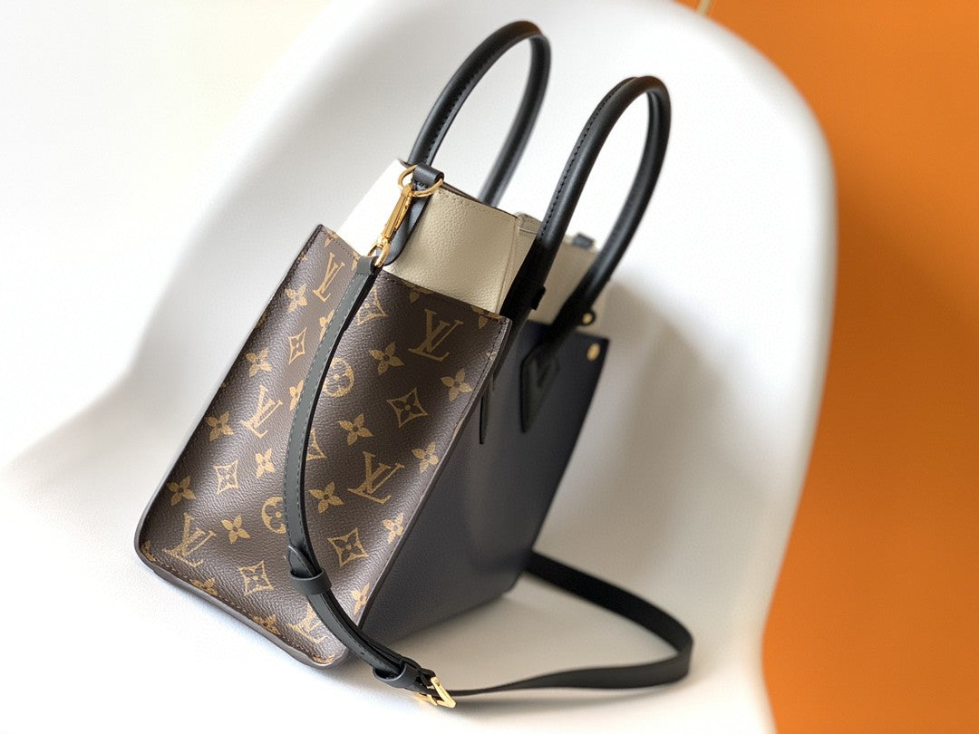 Louis Vuitton M57728 On My Side PM 30cm Blue – product image 9