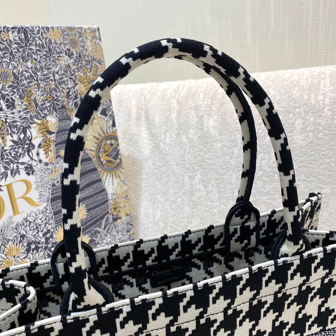 Christian Dior Medium Book Tote Bag 36cm Black – product image 9