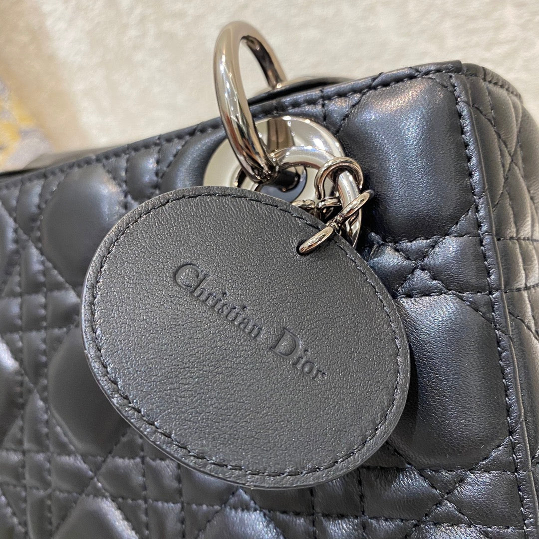 Christian Dior Lady Dior Bag Metal Hardware Spring Collection 20cm Black – product image 9