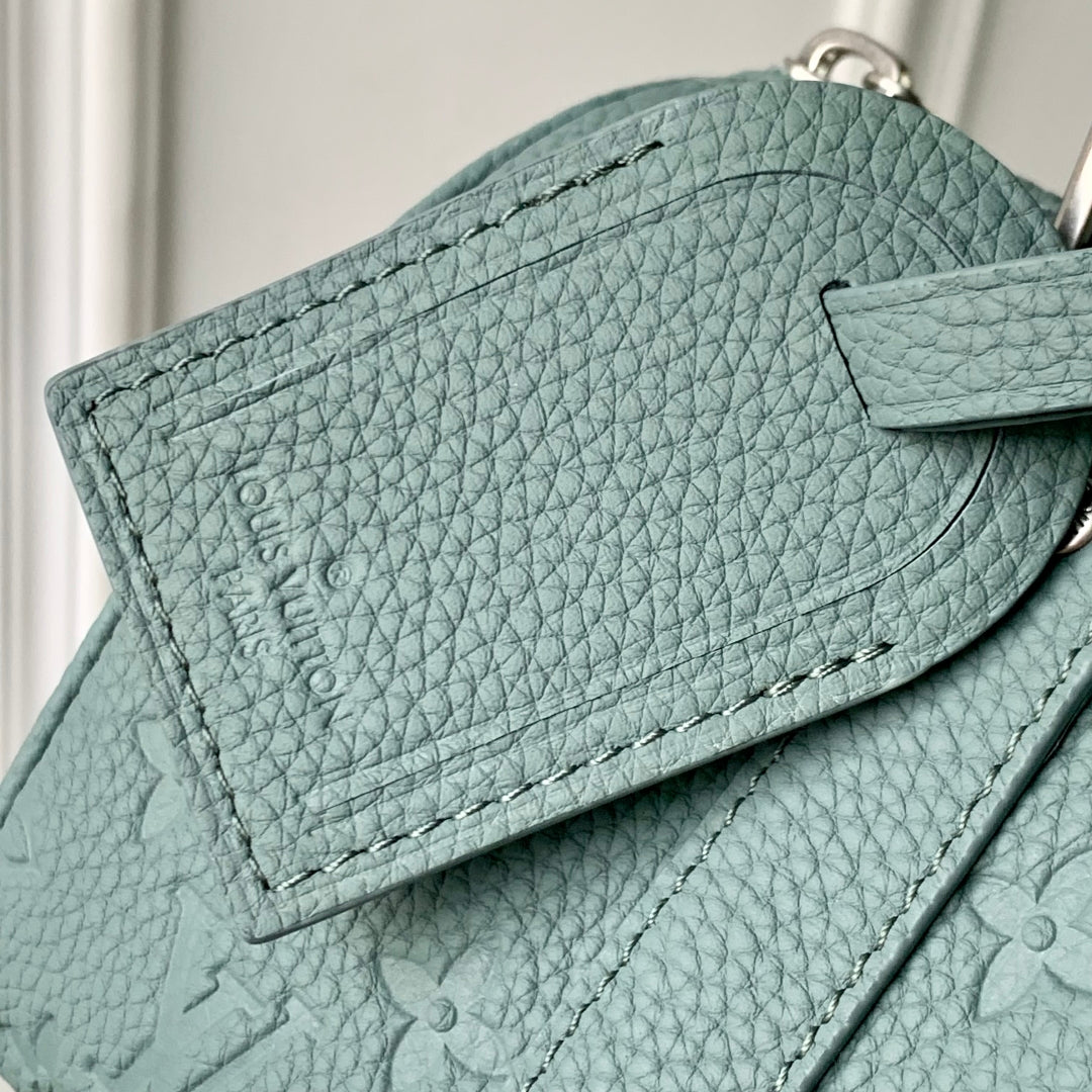 Keepall Bandoulière 25 Bag in Misty Lake Green Monogram Taurillon Calfskin