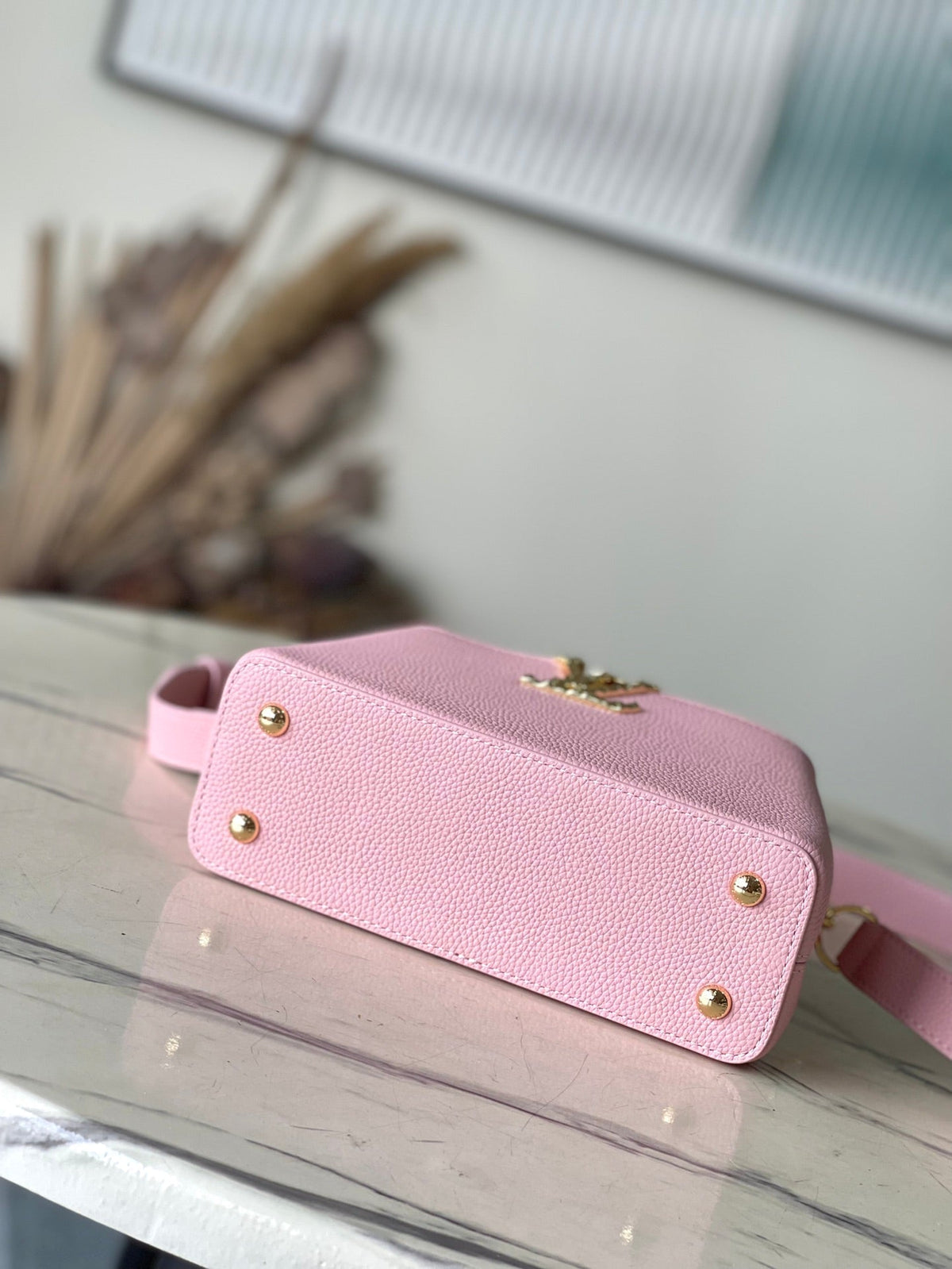 Capucines East-west Mini 22 in Blush Pink Calfskin Gold Hardware