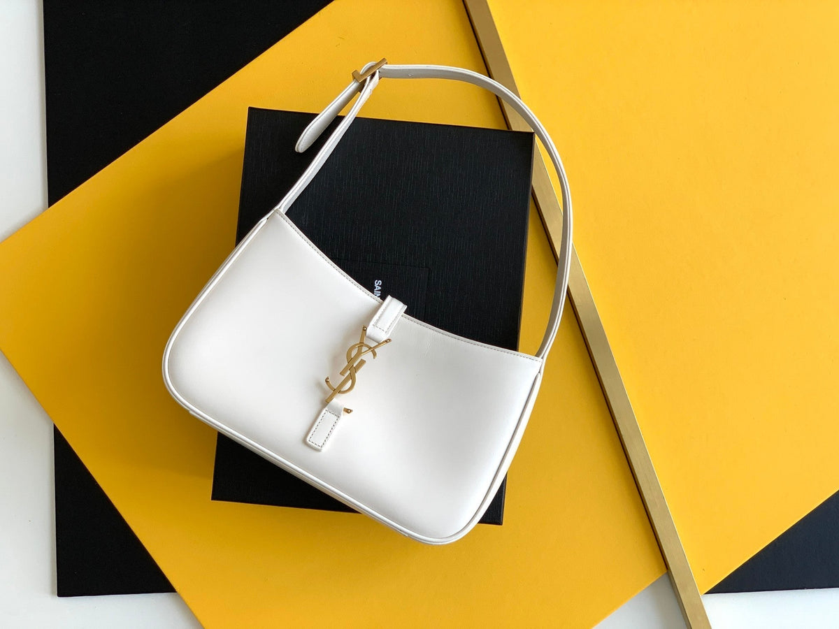 Saint Laurent LE5A7 Hobo Bag 25cm – product image 1