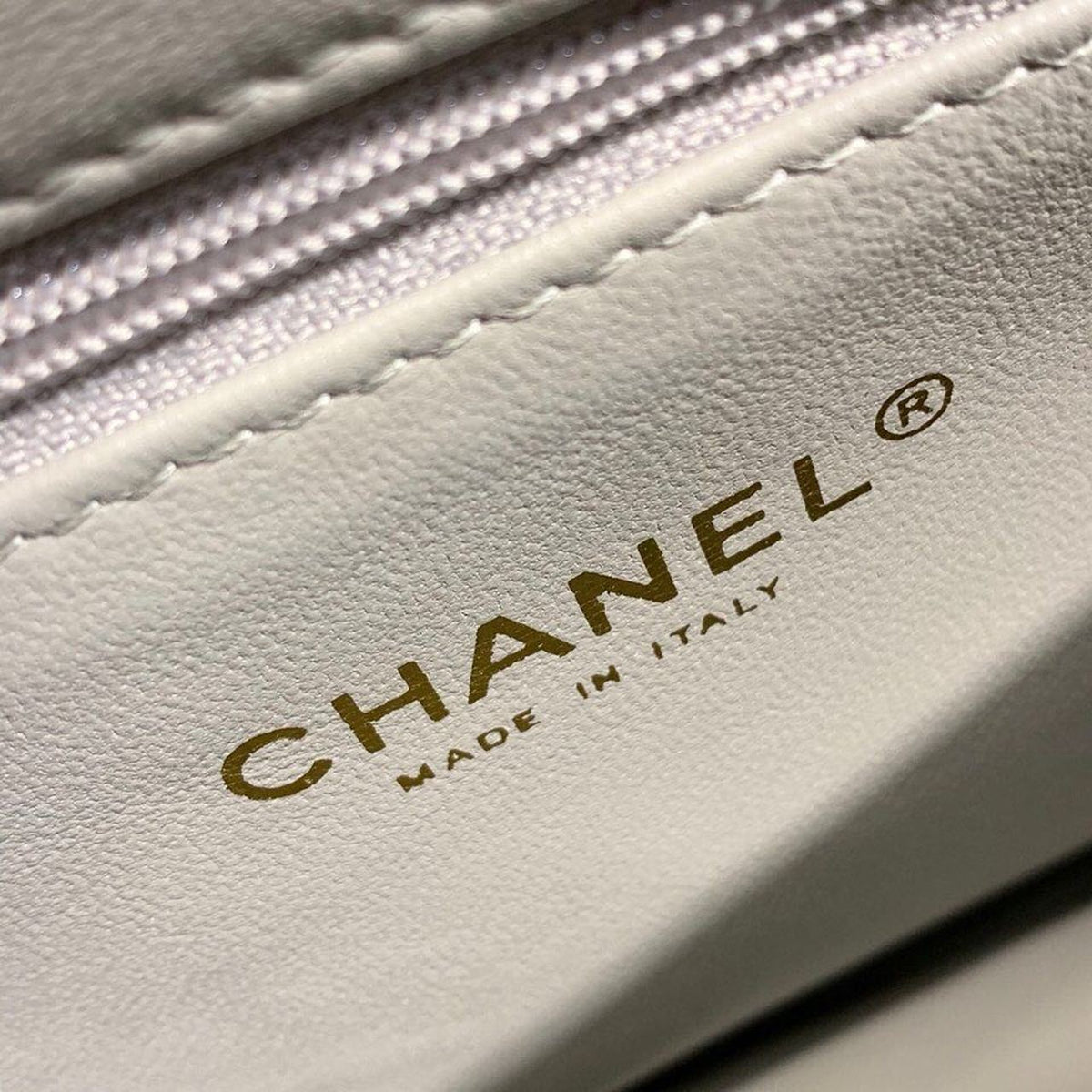 Chanel Trendy CC Maxi Top Handle Bag 25cm Lambskin Leather Fall/Winter Act 1 Collection Grey – product image 14