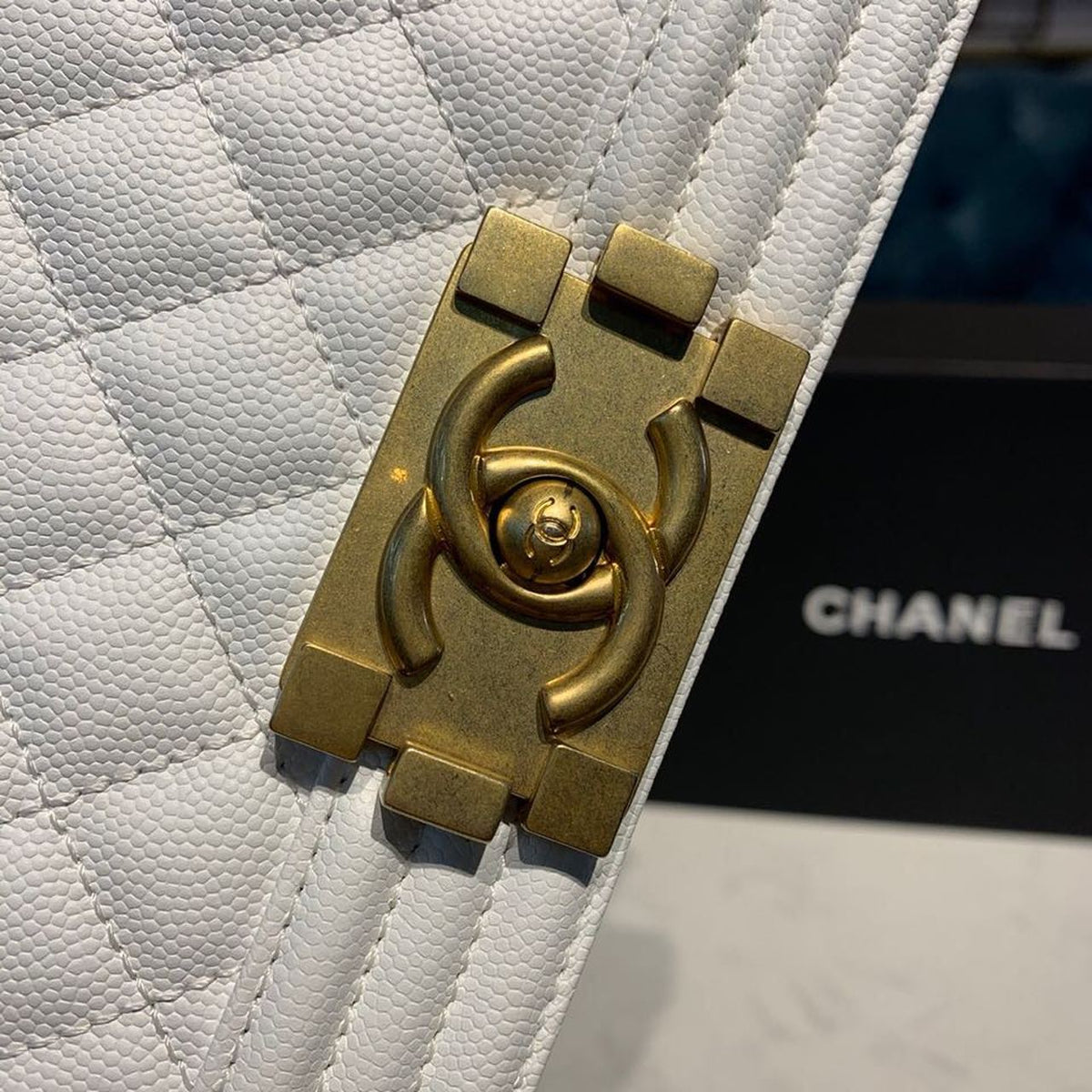 Chanel Quilted Boy Bag 20cm Caviar Leather Antique Gold Hardware Fall/Winter Act 1 Collection White – product image 8