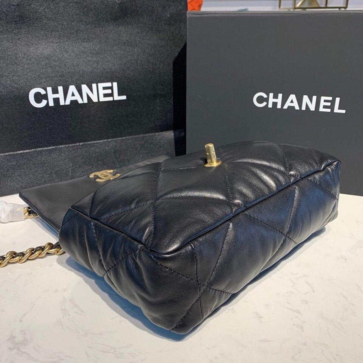 Chanel 19 Flap Bag 30cm Goatskin Leather Fall/Winter Act 1 Collection Black – product image 10