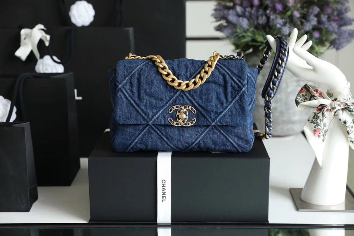 Chanel 19 Flap Bag 26cm Goatskin Leather Spring/Summer Act 1 Collection, Blue Jean – product image 3