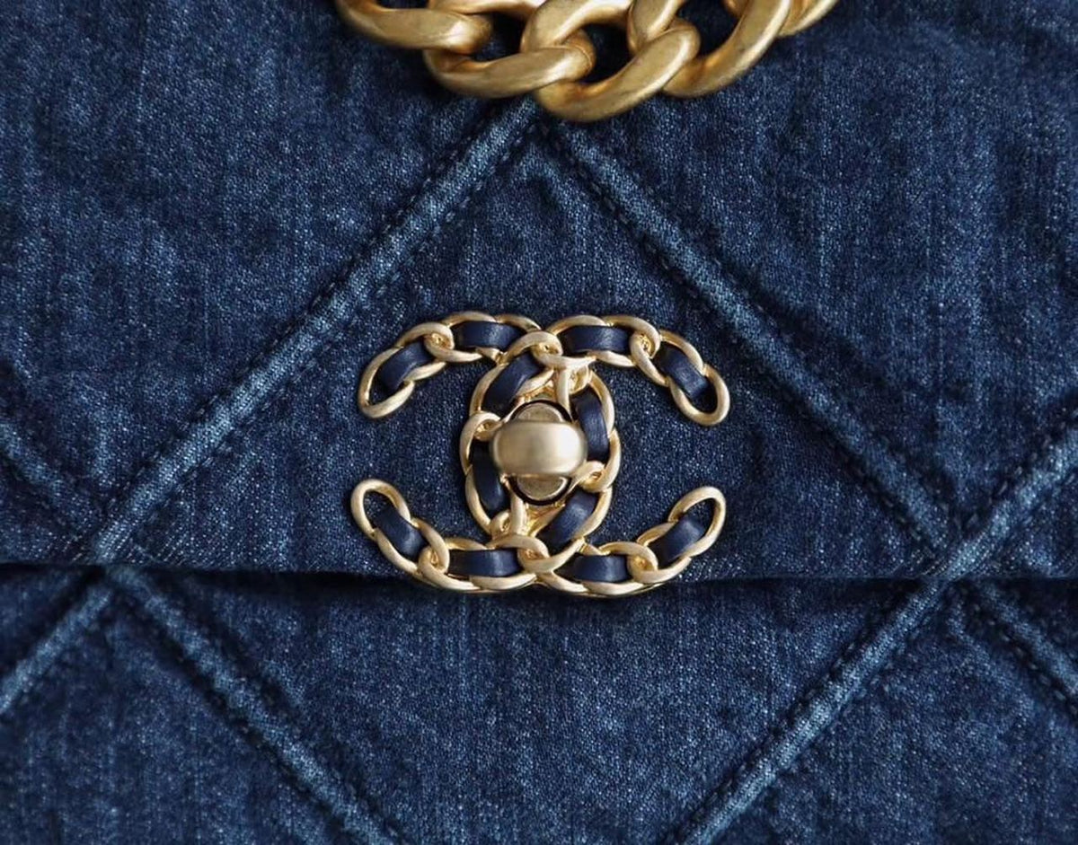 Chanel 19 Flap Bag 26cm Goatskin Leather Spring/Summer Act 1 Collection, Blue Jean – product image 6