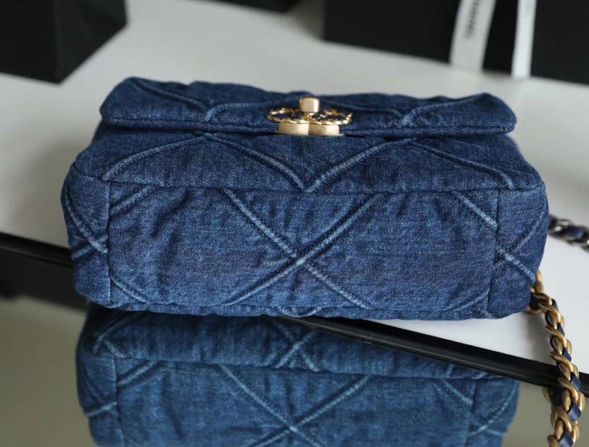 Chanel 19 Flap Bag 26cm Goatskin Leather Spring/Summer Act 1 Collection, Blue Jean – product image 7