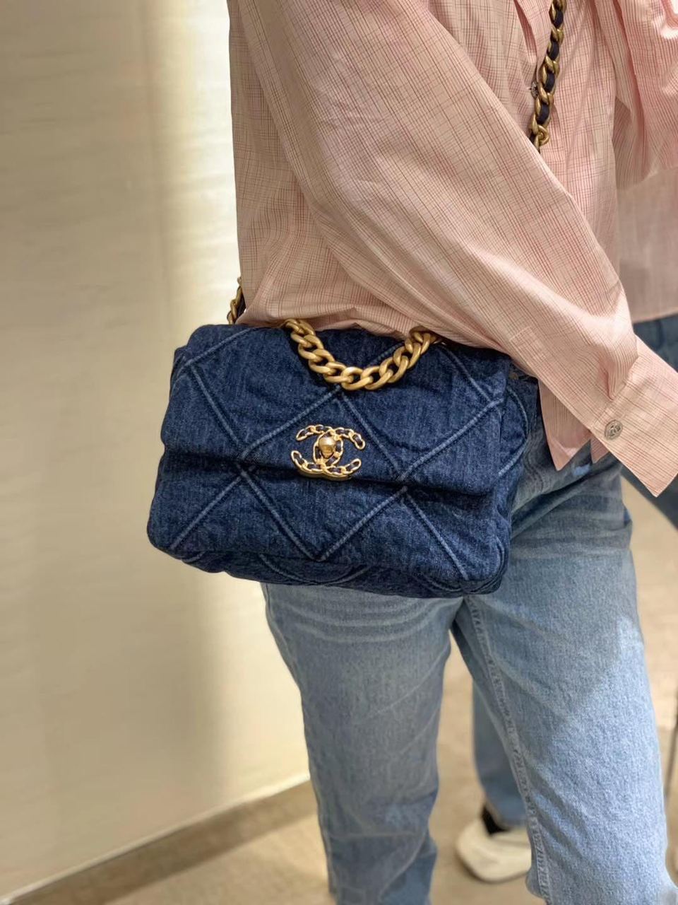 Chanel 19 Flap Bag 26cm Goatskin Leather Spring/Summer Act 1 Collection, Blue Jean – product image 12