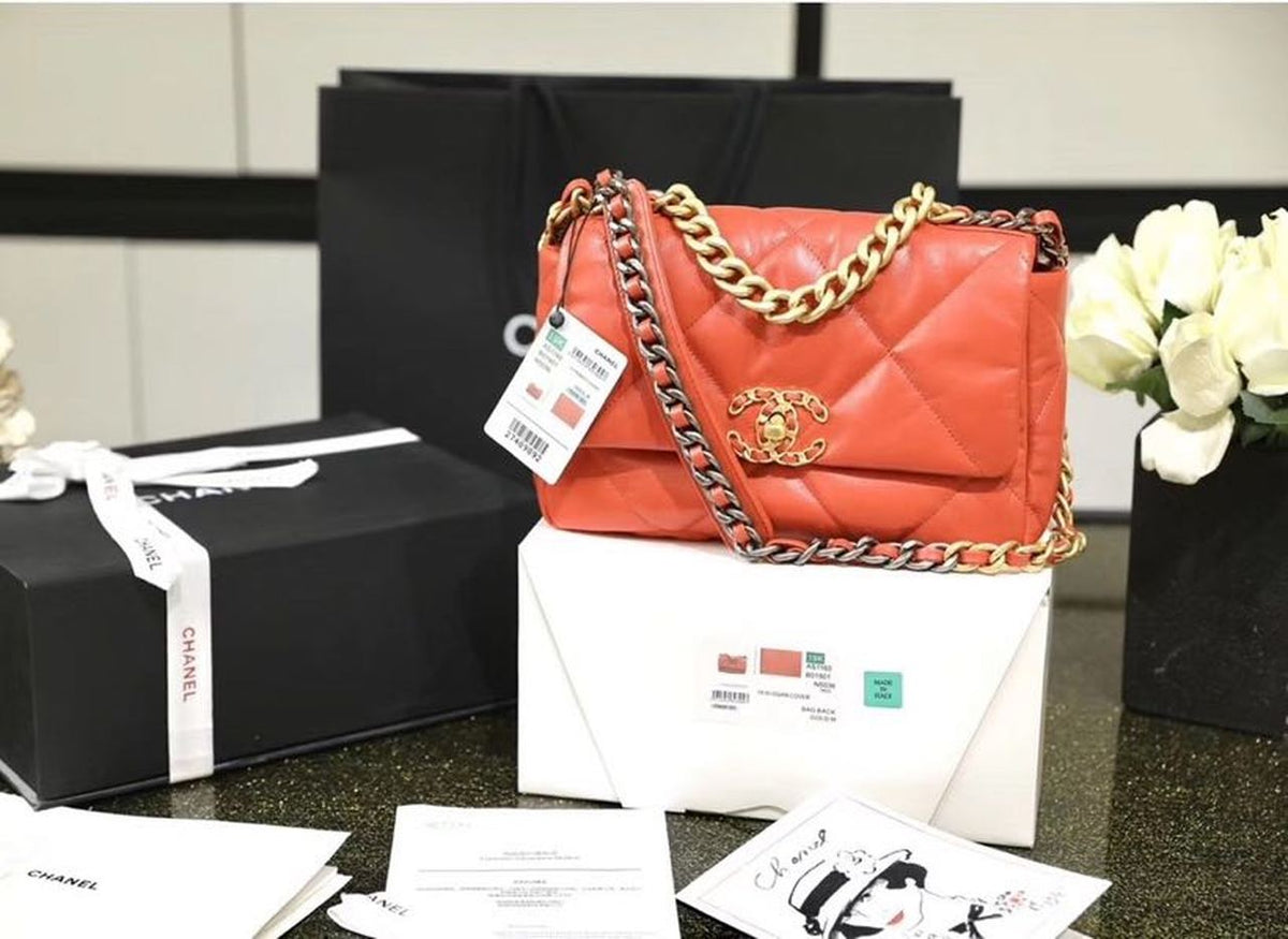 Chanel 19 Flap Bag 26cm Goatskin Leather Spring/Summer Act 1 Collection, Red – product image 3