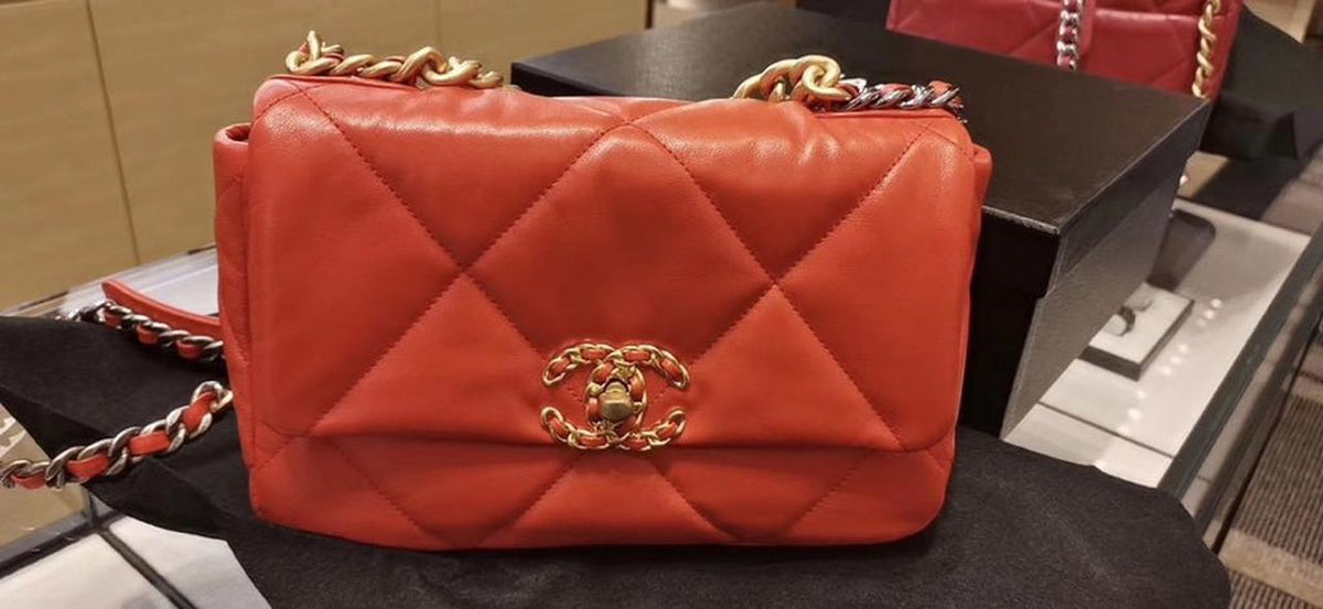 Chanel 19 Flap Bag 26cm Goatskin Leather Spring/Summer Act 1 Collection, Red – product image 14