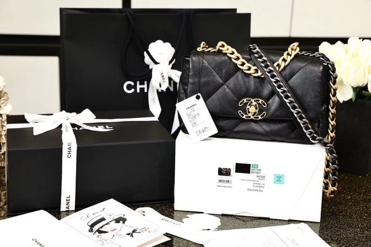 Chanel 19 Flap Bag 26cm Goatskin Leather Spring/Summer Act 1 Collection, Black – product image 5