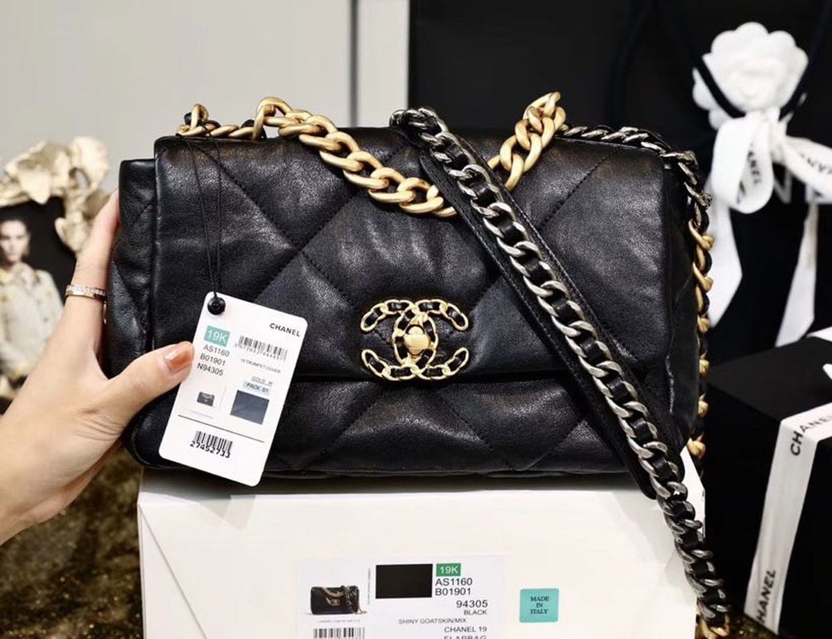 Chanel 19 Flap Bag 26cm Goatskin Leather Spring/Summer Act 1 Collection, Black – product image 10