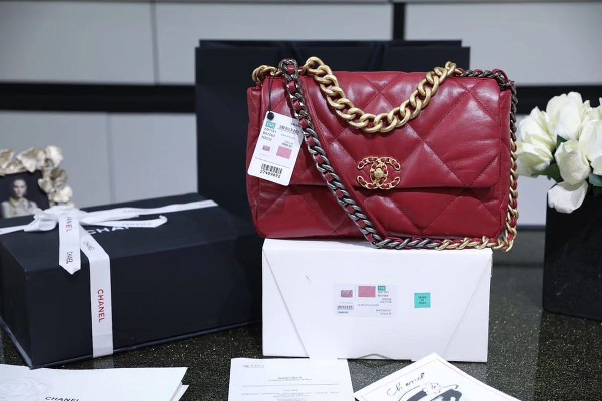 Chanel 19 Flap Bag 26cm Goatskin Leather Spring/Summer Act 1 Collection, Burgundy – product image 3