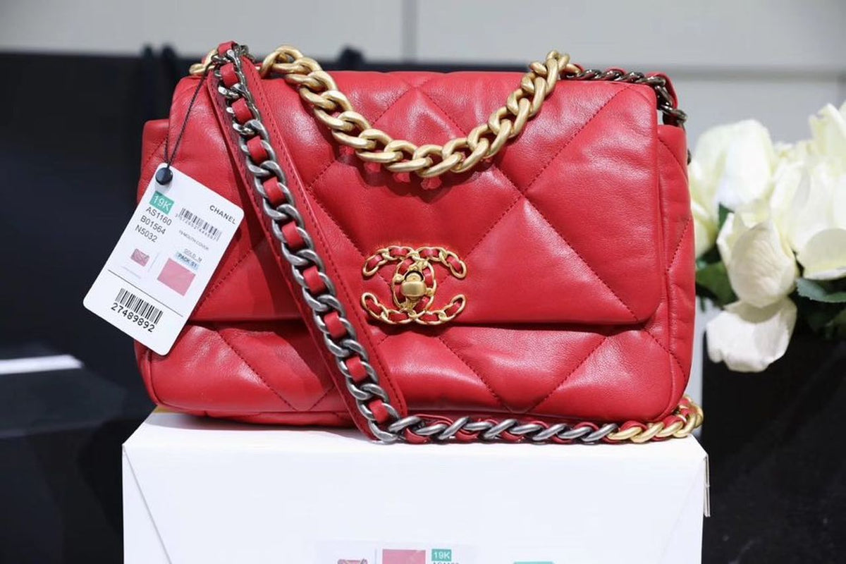 Chanel 19 Flap Bag 26cm Goatskin Leather Spring/Summer Act 1 Collection, Red – product image 3