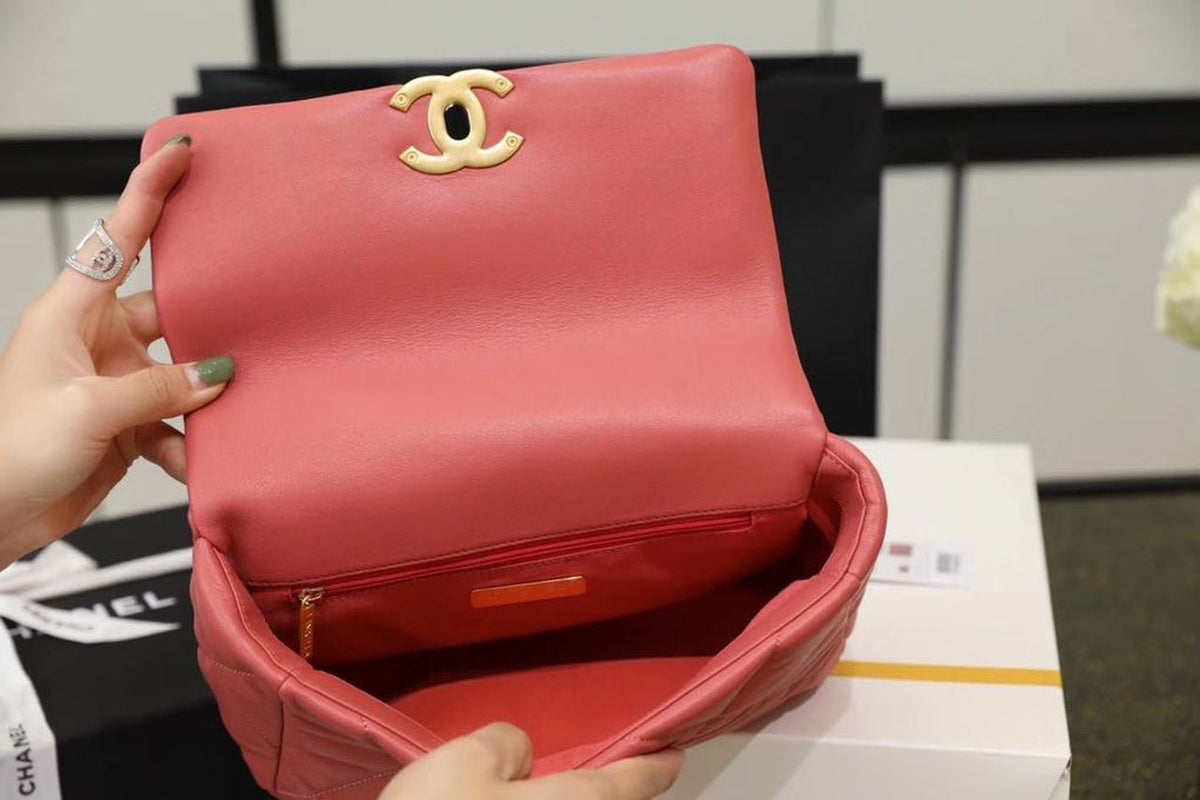 Chanel 19 Flap Bag 26cm Goatskin Leather Spring/Summer Act 1 Collection, Rose Pink – product image 16