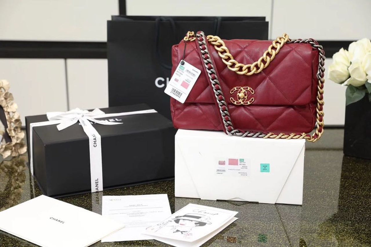 Chanel 19 Flap Bag 26cm Goatskin Leather Spring/Summer Act 1 Collection, Bordeaux – product image 3