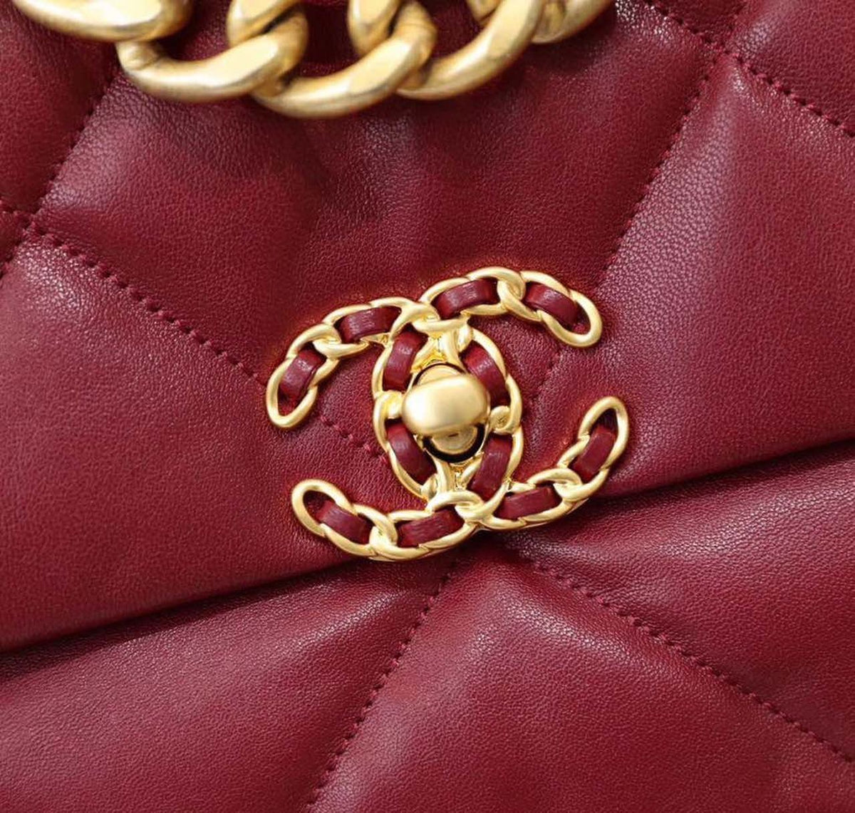 Chanel 19 Flap Bag 26cm Goatskin Leather Spring/Summer Act 1 Collection, Bordeaux – product image 6