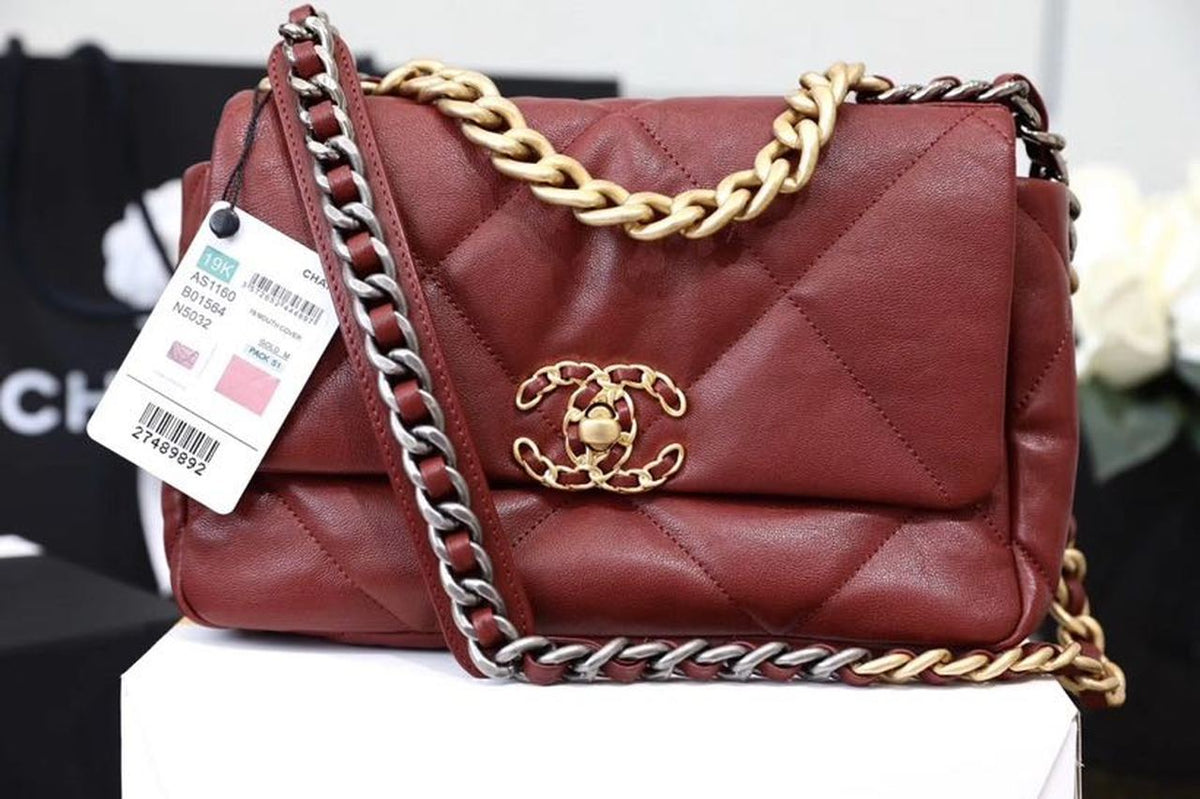 Chanel 19 Flap Bag 26cm Goatskin Leather Spring/Summer Act 1 Collection, Bordeaux – product image 11