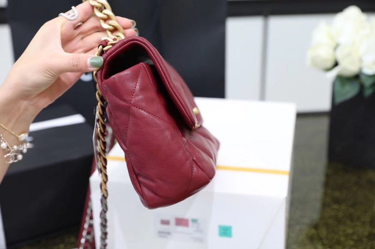 Chanel 19 Flap Bag 26cm Goatskin Leather Spring/Summer Act 1 Collection, Bordeaux – product image 18