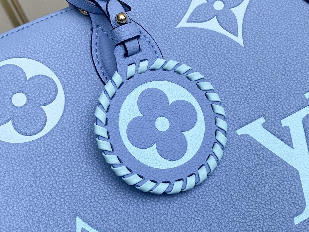 Onthego MM 35CM Summer Blue Embossed Grained Cowhide