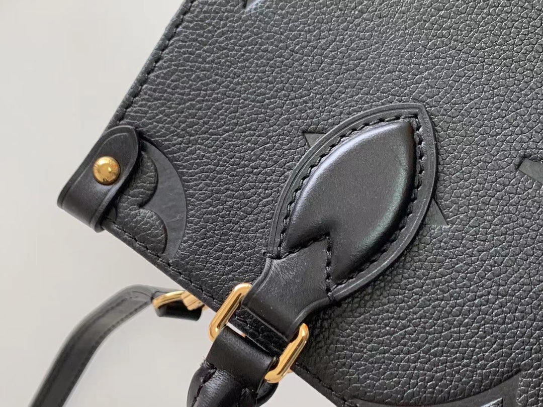 Onthego PM 25 Black Monogram Empreinte Giant Canvas