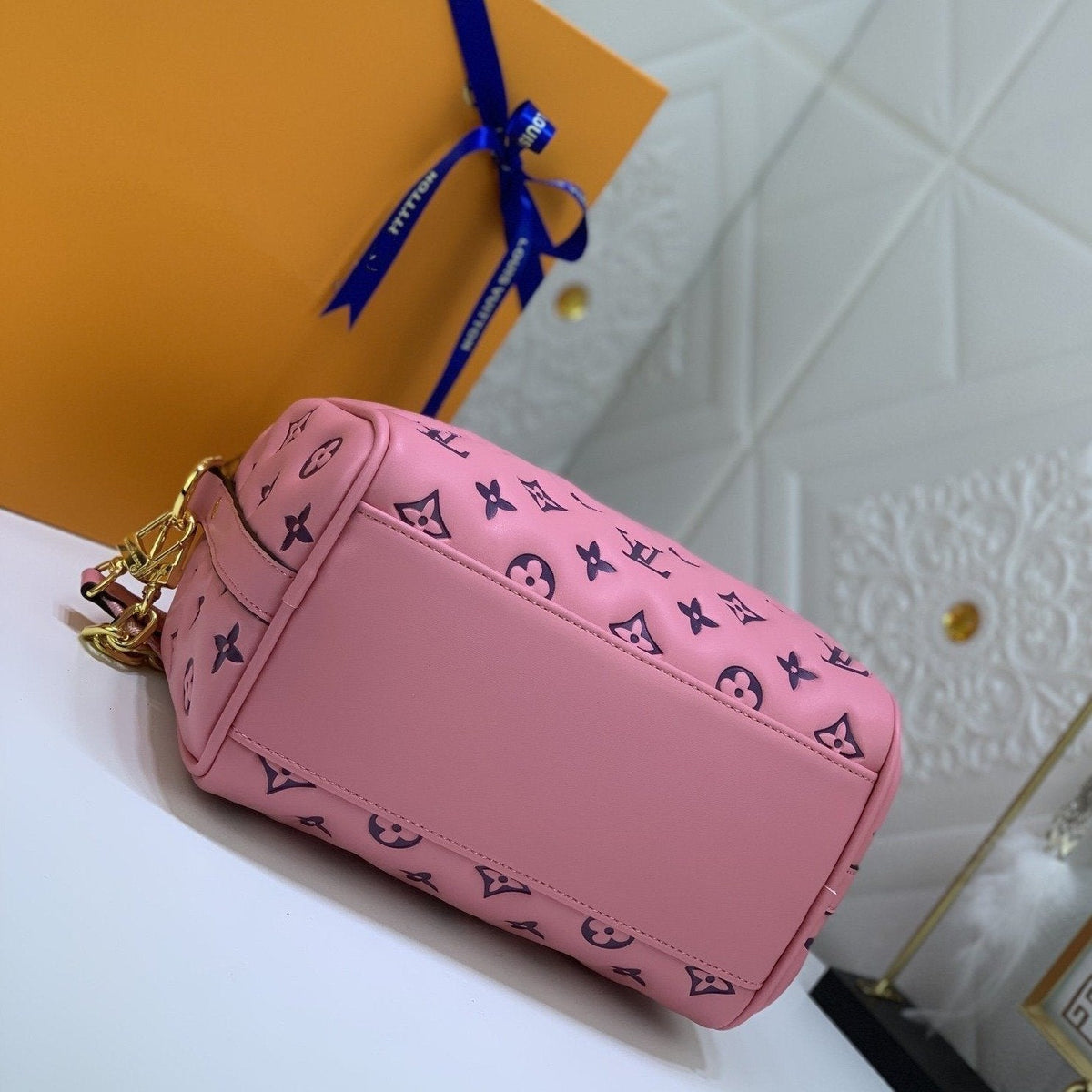 Speedy 22 Pink Black Monogram Embossed Lambskin