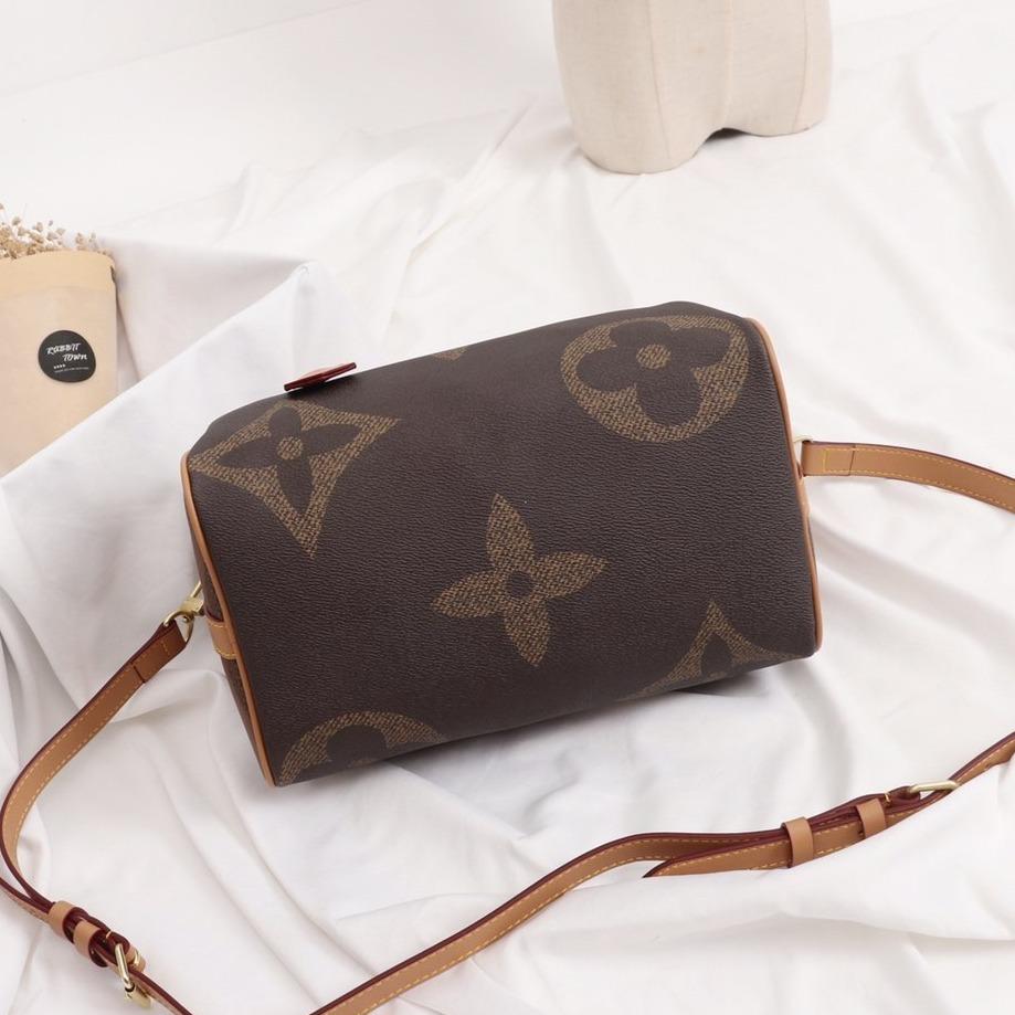 Speedy Bandoulière 25 Giant Monogram Canvas