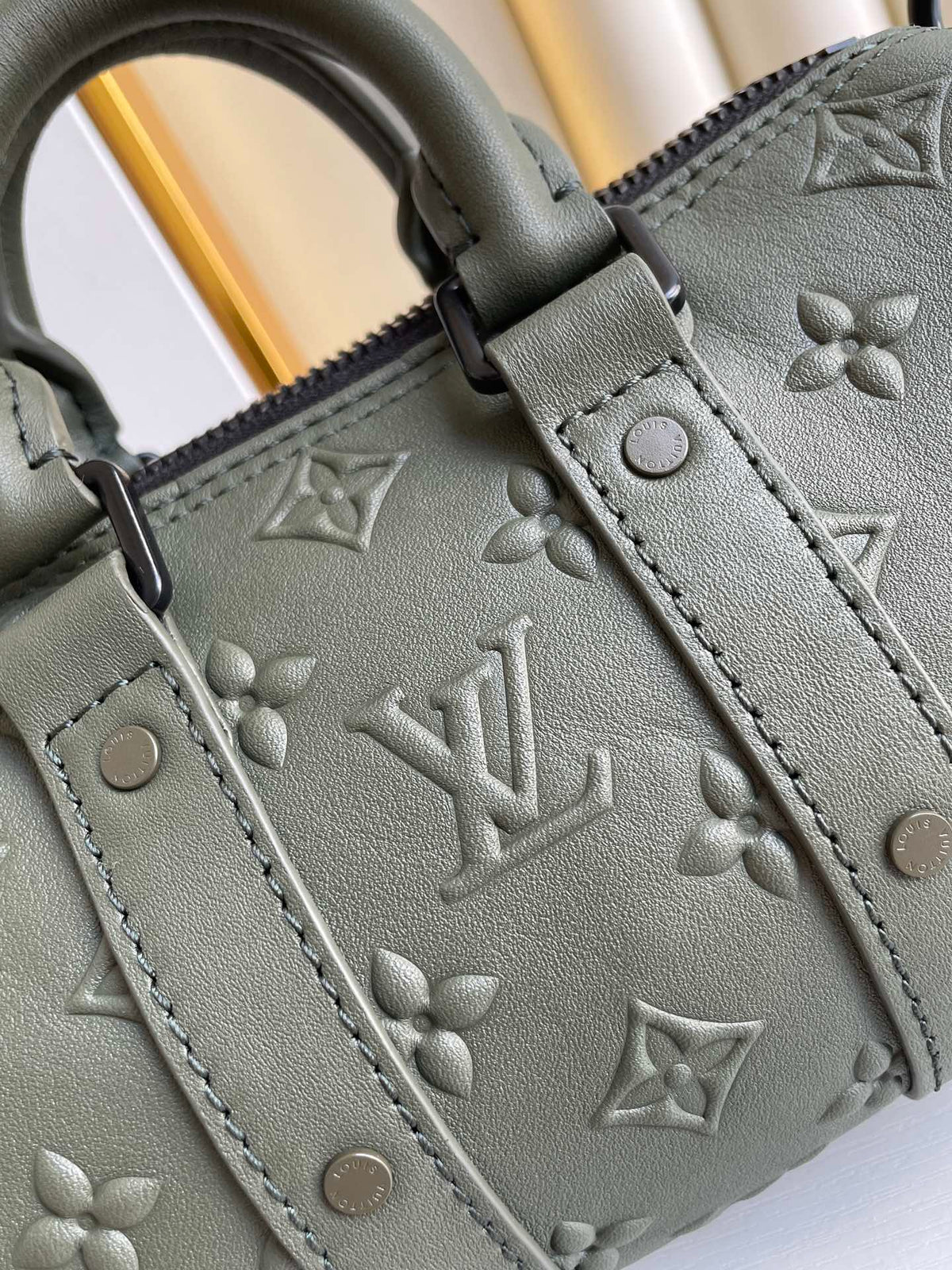 Keepall XS 21CM Khaki Monogram Seal