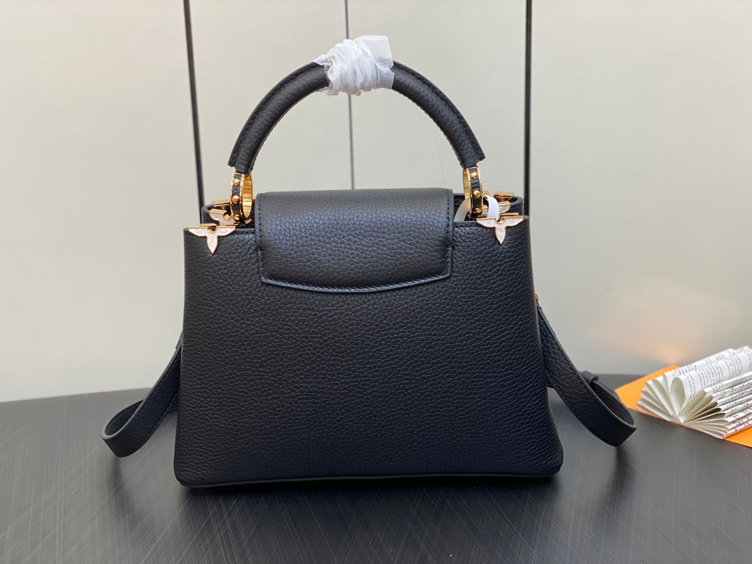 Capucines BB 27 Black Taurillon Gold Hardware