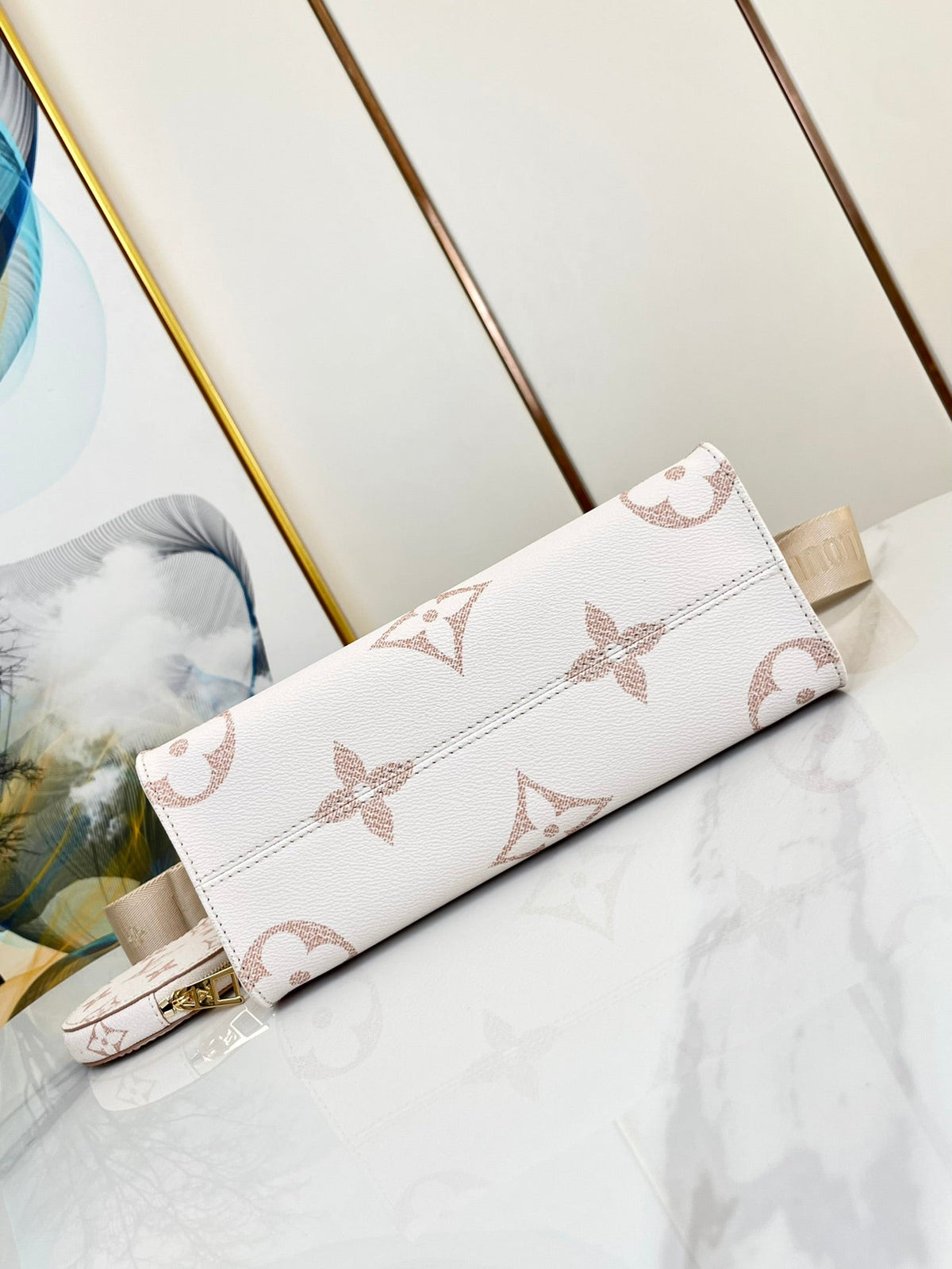 Onthego 25 White Brown Monogram Canvas
