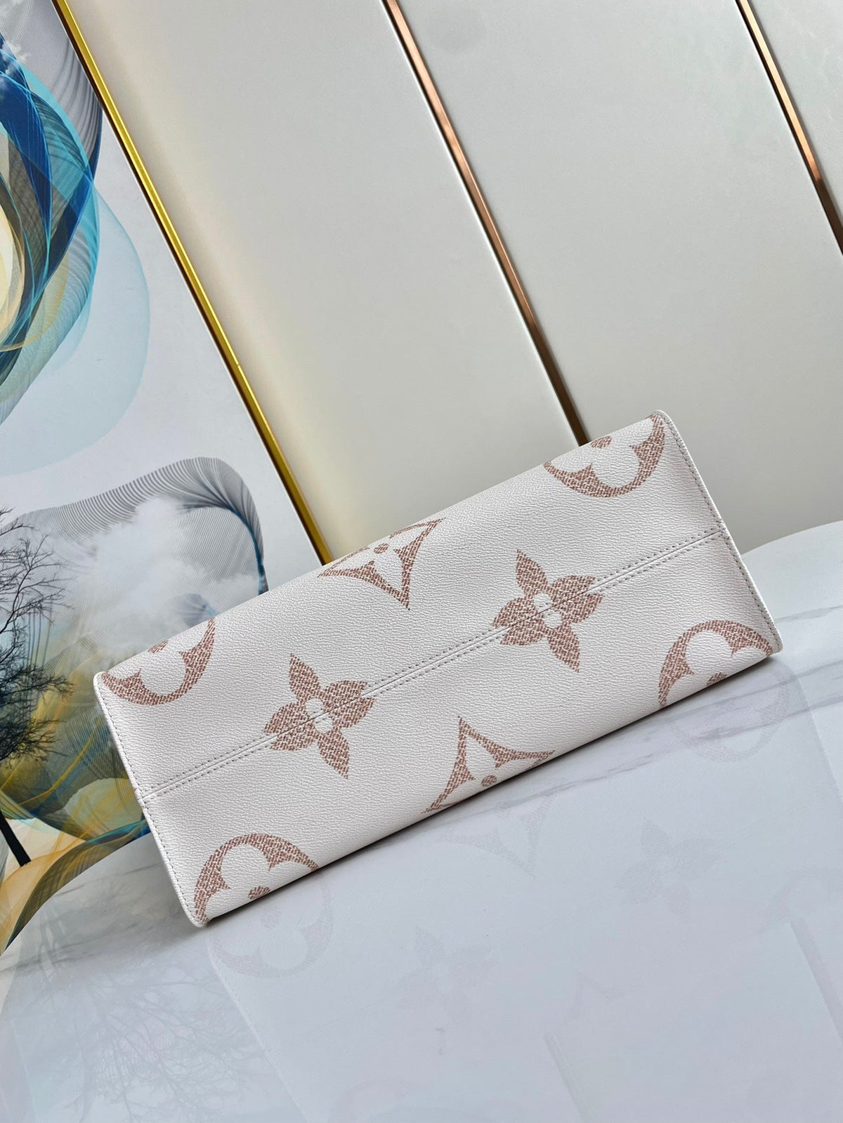 Onthego 35 White Brown Monogram Canvas